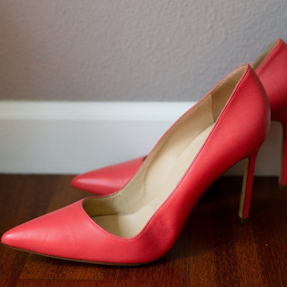 Manolo Blahnik BB Point-toe Leather Pumps IT39/US9